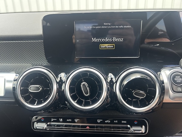 Used Mercedes-Benz GLB 2021 for sale - 75662453: Photo 23