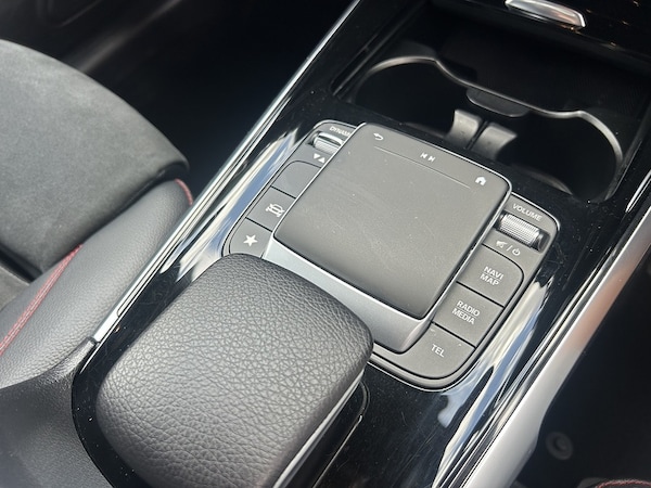 Used Mercedes-Benz GLB 2021 for sale - 75662453: Photo 24
