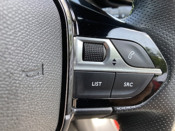Used Peugeot 2008 2022 for sale - 74854615: Photo 17