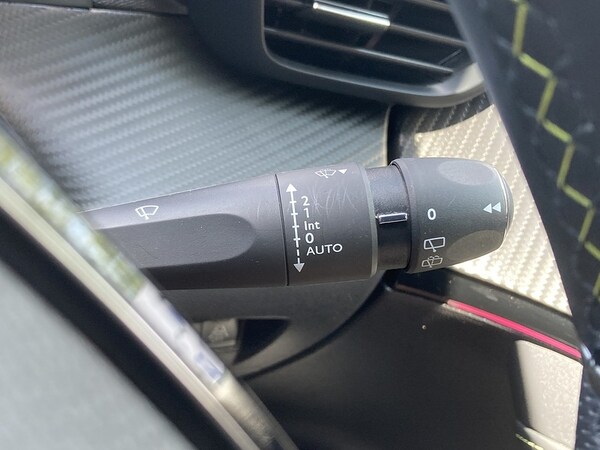 Used Peugeot 2008 2022 for sale - 74854615: Photo 25