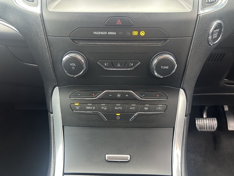 Used Ford Galaxy 2021 for sale - 75877902: Photo 27