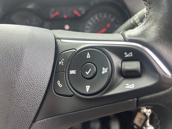 Used Vauxhall Crossland 2021 for sale - 75075316: Photo 21