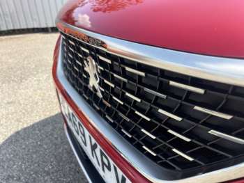 Used Peugeot 3008 2019 for sale - 74904539: Photo