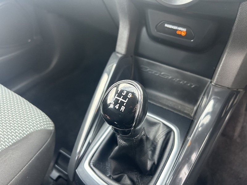 Used Ford Ecosport 2015 for sale - 76341093: Photo 19