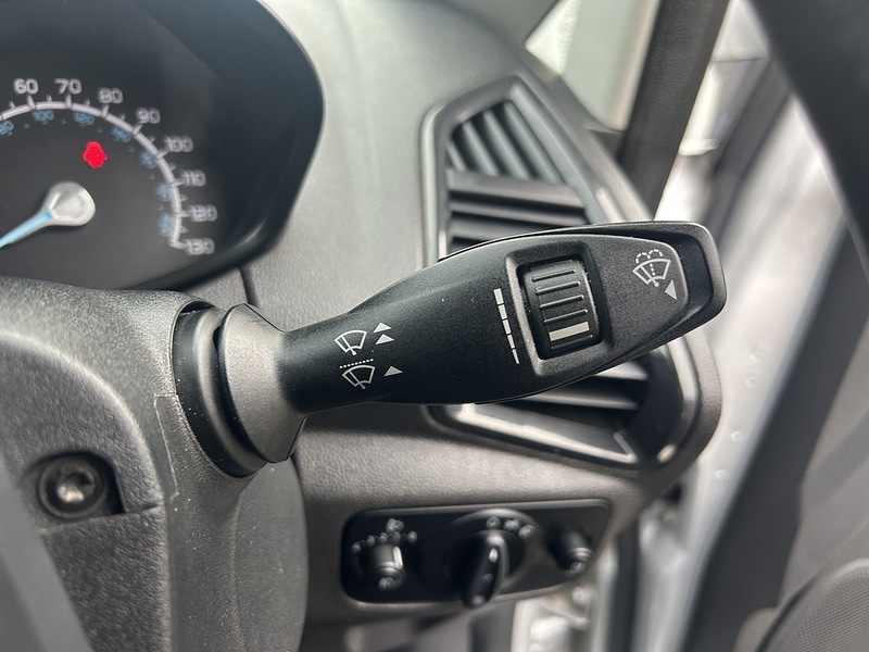 Used Ford Ecosport 2015 for sale - 76341093: Photo 21
