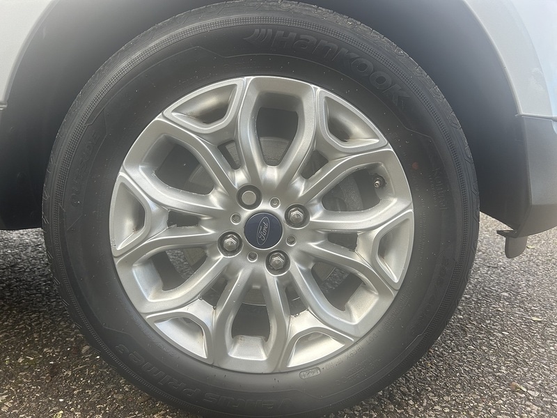 Used Ford Ecosport 2015 for sale - 76341093: Photo 4
