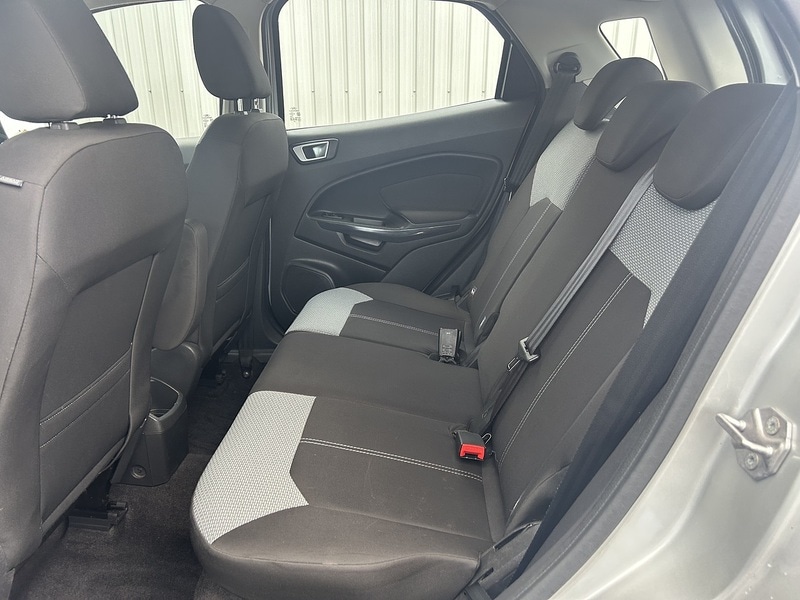 Used Ford Ecosport 2015 for sale - 76341093: Photo 8