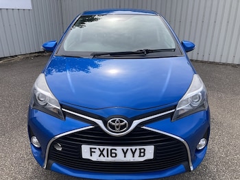 Used Toyota Yaris 2016 for sale - 75195354: Photo