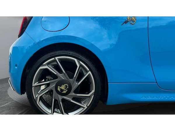 Used Abarth 500 2024 for sale - 76197265: Photo 11