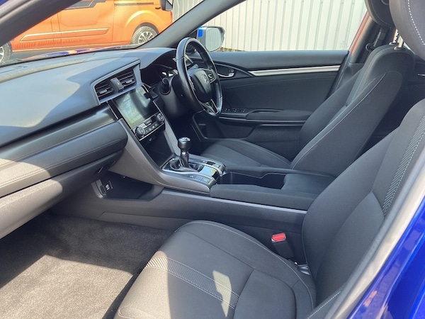 Used Honda Civic 2019 for sale - 74961857: Photo 11