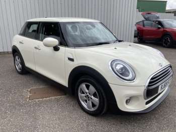 Used MINI Hatch 2019 for sale - 75067248: Photo