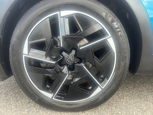 Used Peugeot 408 2023 for sale - 74993932: Photo 6