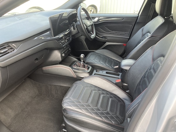 Used Ford Focus 2023 for sale - 75593725: Photo 14