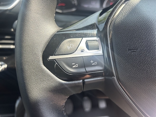 Used Peugeot 208 2023 for sale - 74773123: Photo 24