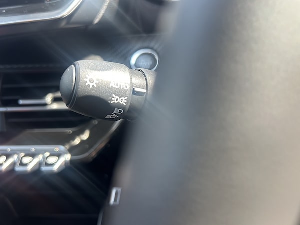 Used Peugeot 208 2023 for sale - 74773123: Photo 26