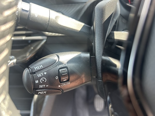 Used Peugeot 208 2023 for sale - 74773123: Photo 27