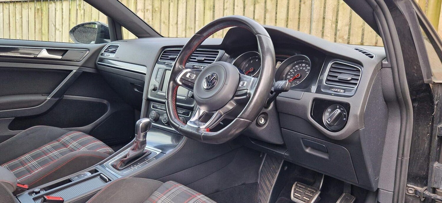 Used Volkswagen Golf 2016 for sale - 78125164: Photo 35