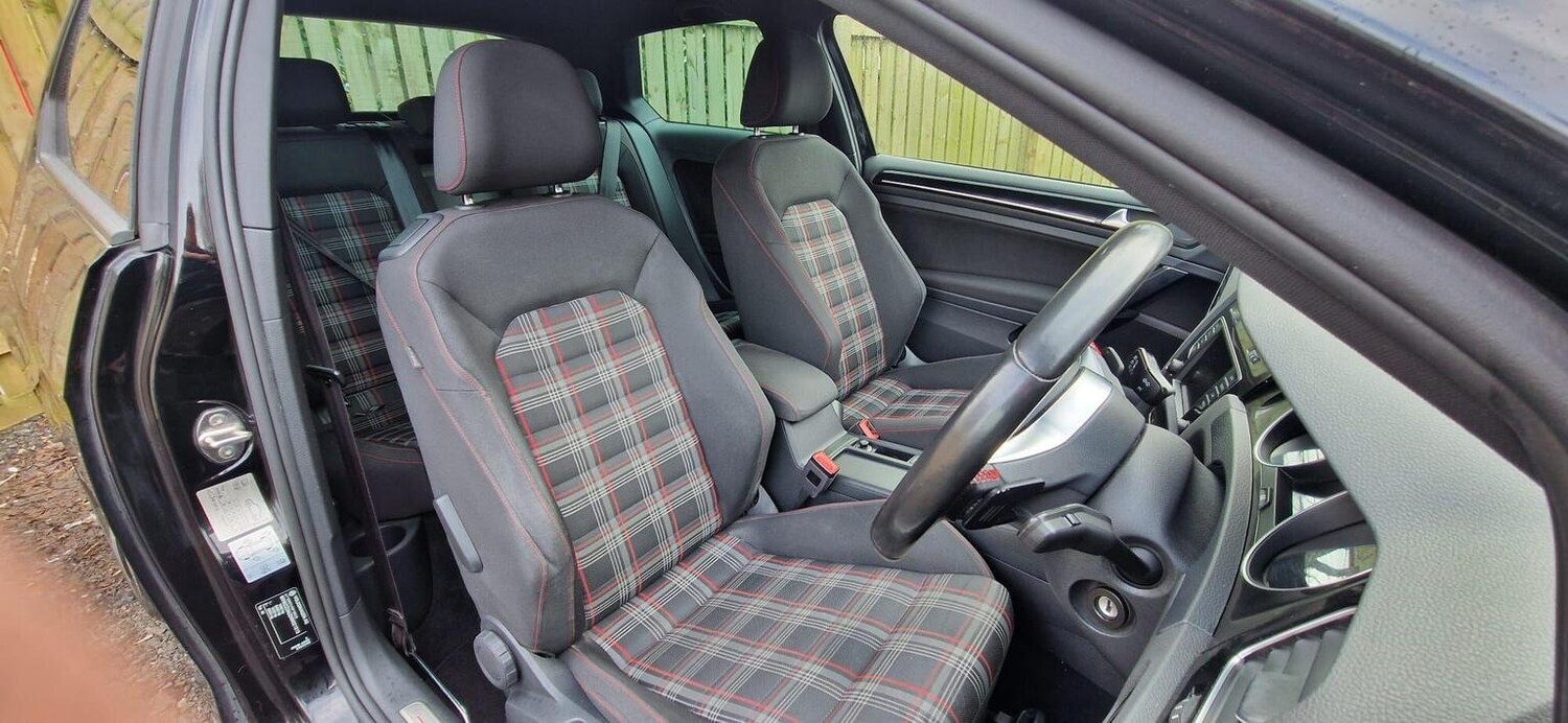 Used Volkswagen Golf 2016 for sale - 78125164: Photo 37