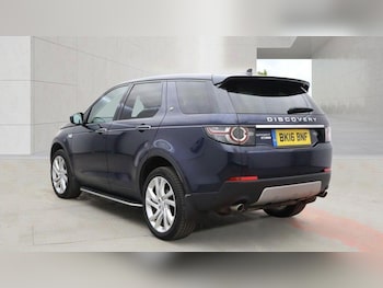 Used Land Rover Discovery Sport 2016 for sale - 79556910: Photo