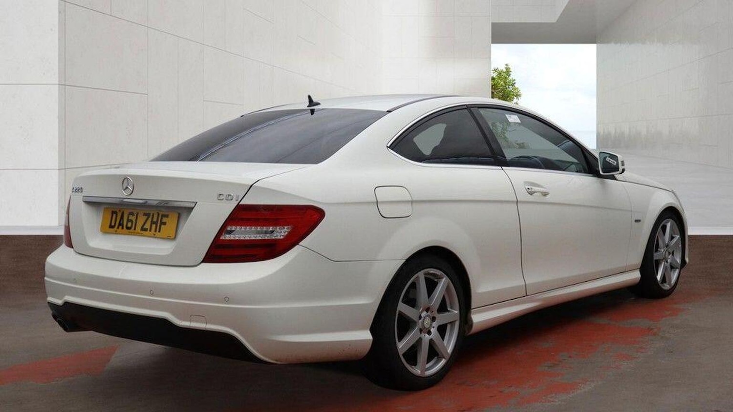 Used Mercedes-Benz C Class 2011 for sale - 78060507: Photo 5