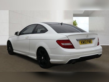 Used Mercedes-Benz C Class 2012 for sale - 78775763: Photo