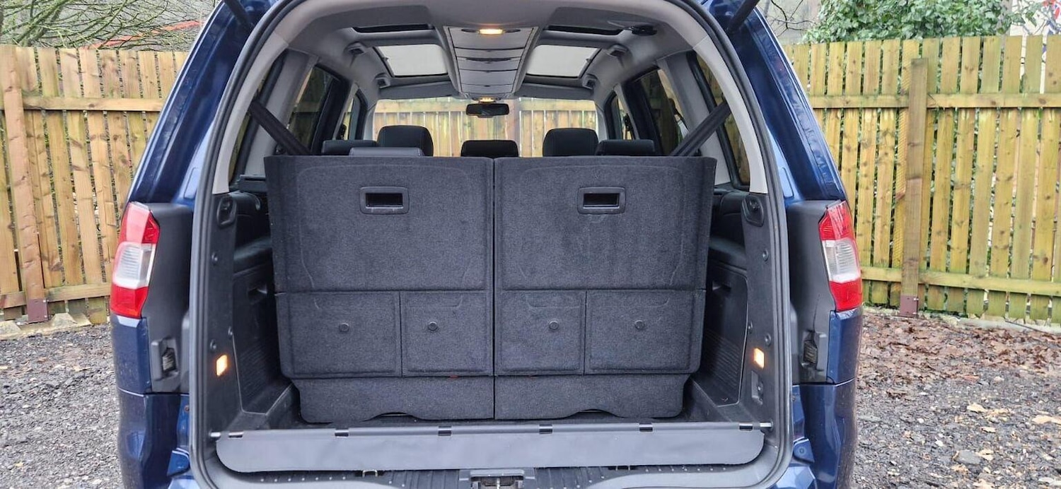 Used Ford Galaxy 2011 for sale - 77522115: Photo 41