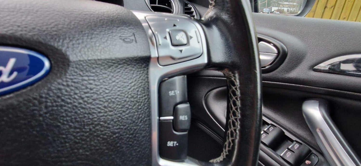 Used Ford Galaxy 2011 for sale - 77522115: Photo 46