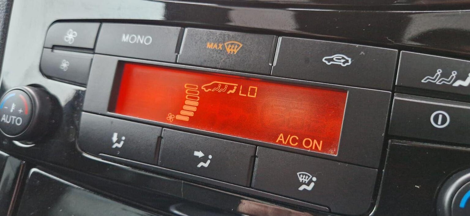 Used Ford Galaxy 2011 for sale - 77522115: Photo 54