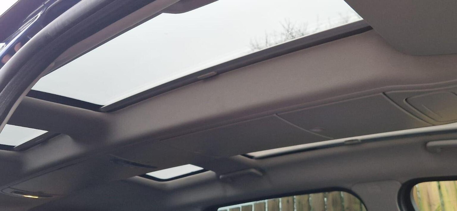 Used Ford Galaxy 2011 for sale - 77522115: Photo 67