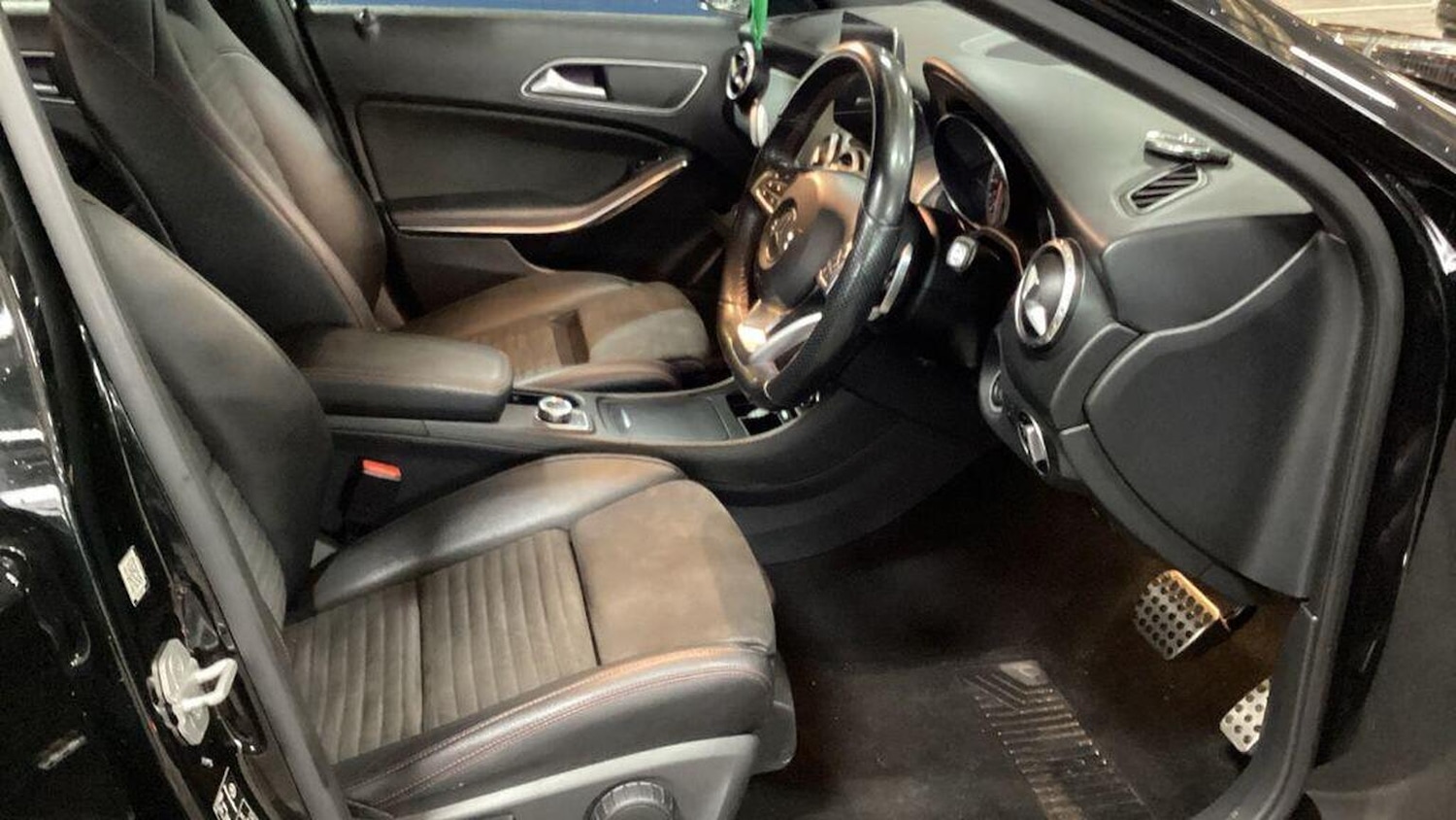 Used Mercedes-Benz GLA 2017 for sale - 77662216: Photo 7