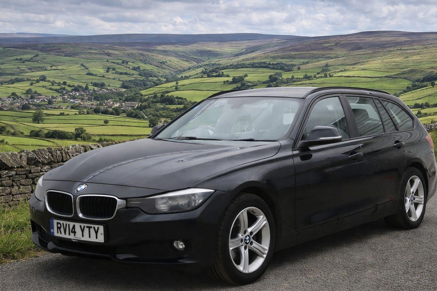 Used BMW 3 Series 2014 for sale - 78045555: Photo 2