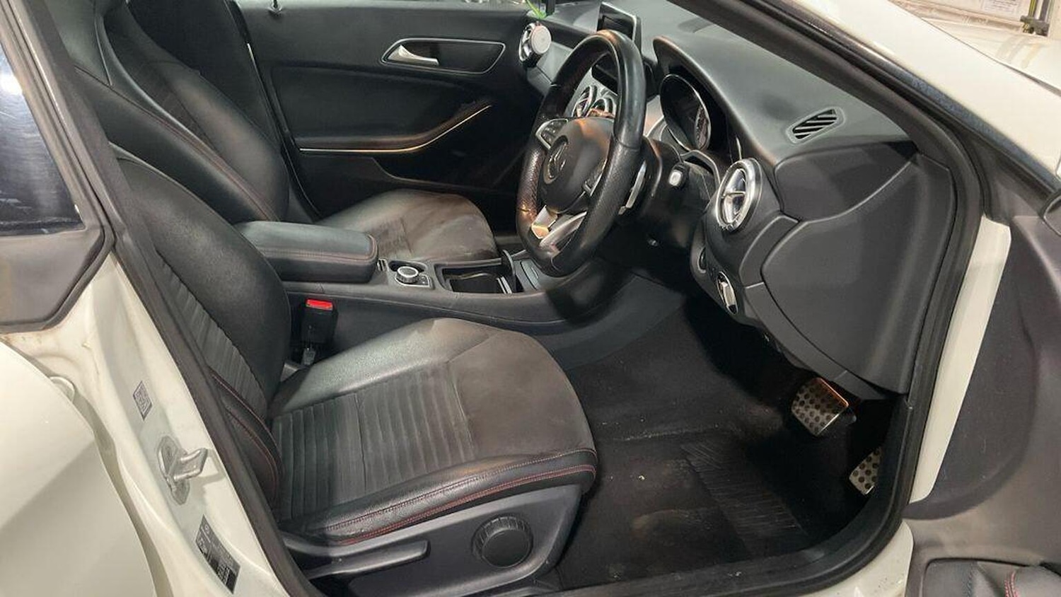 Used Mercedes-Benz CLA 2015 for sale - 78162161: Photo 9