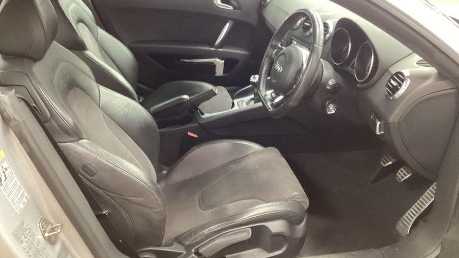 Used Audi TT 2010 for sale - 78057122: Photo 4