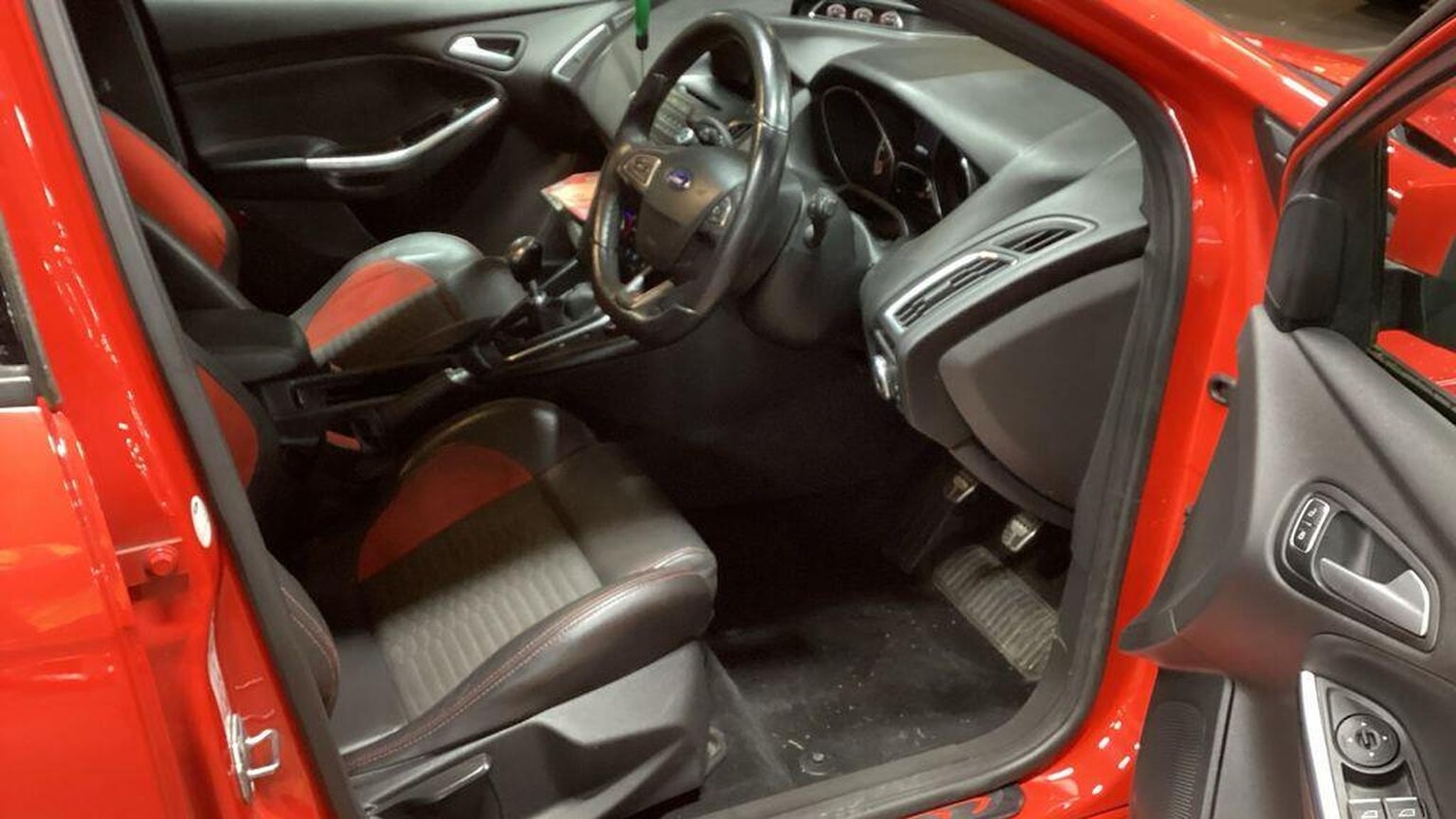 Used Ford Focus 2015 for sale - 77522027: Photo 11