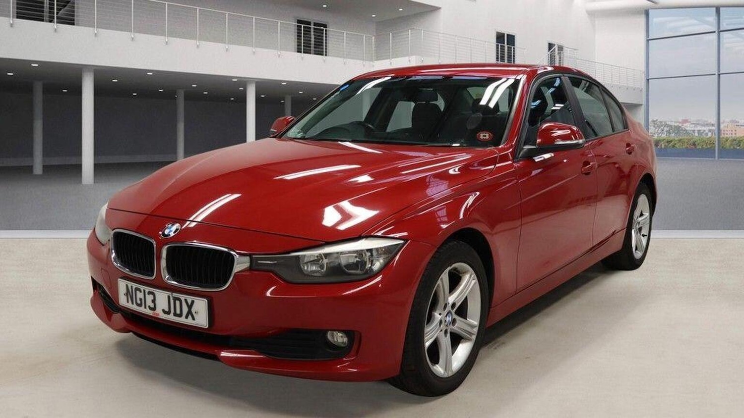 Used BMW 3 Series 2013 for sale - 77891628: Photo 2