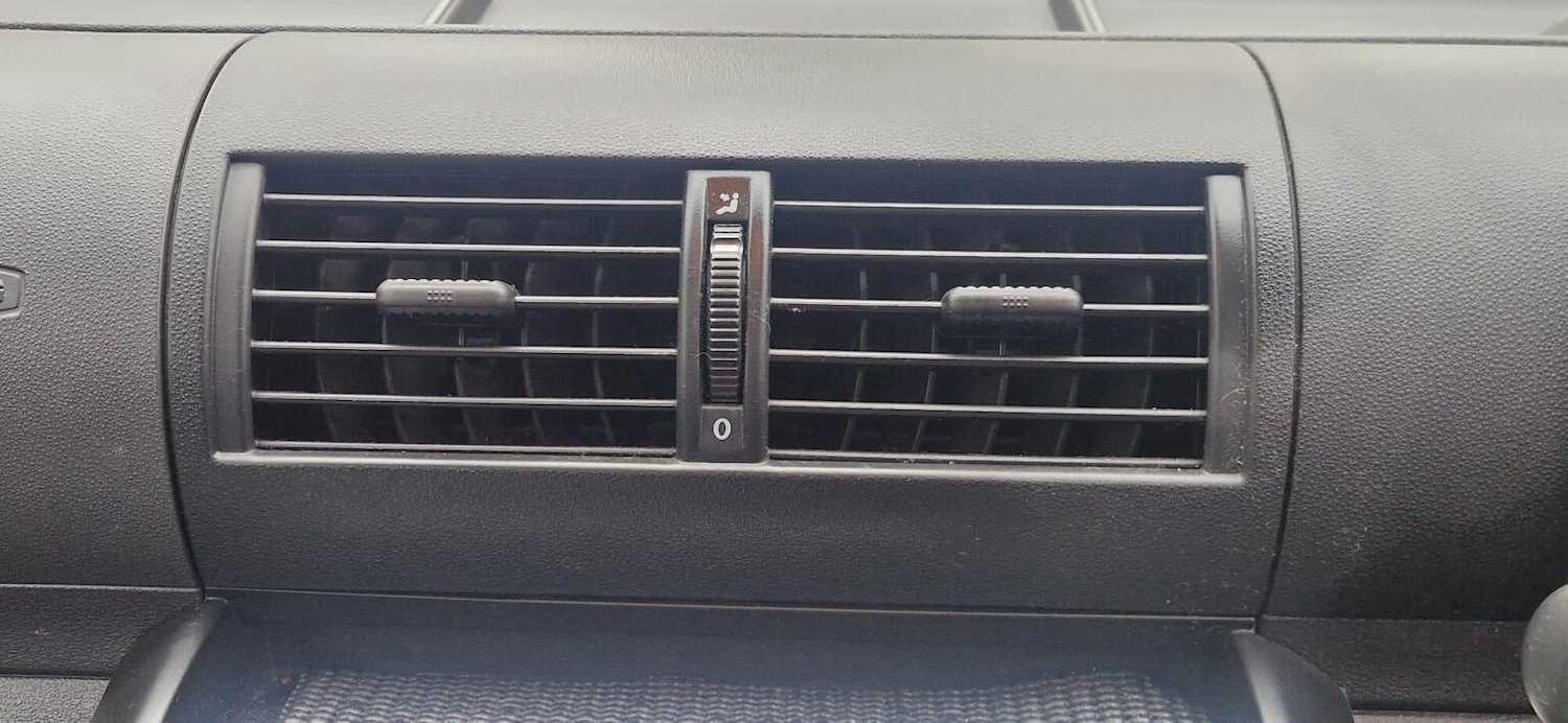 Used Volkswagen Fox 2010 for sale - 77522038: Photo 34