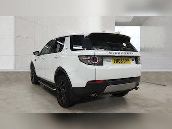 Used Land Rover Discovery Sport 2015 for sale - 78964945: Photo