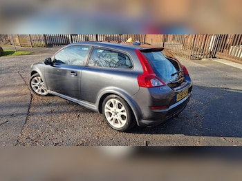 Used Volvo C30 2009 for sale - 78258174: Photo