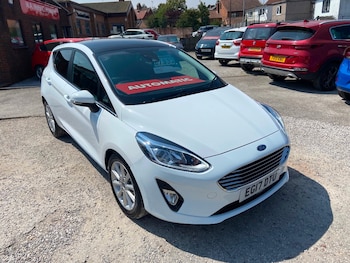 Used Ford Fiesta 2017 for sale - 79211631: Photo