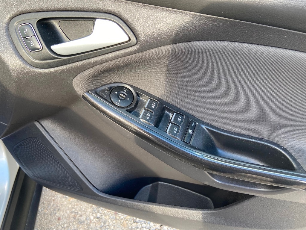 Used Ford Focus 2015 for sale - 78161704: Photo 14