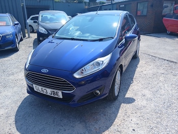 Used Ford Fiesta 2014 for sale - 79241840: Photo