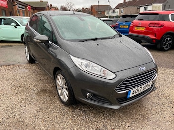 Used Ford Fiesta 2017 for sale - 77508807: Photo