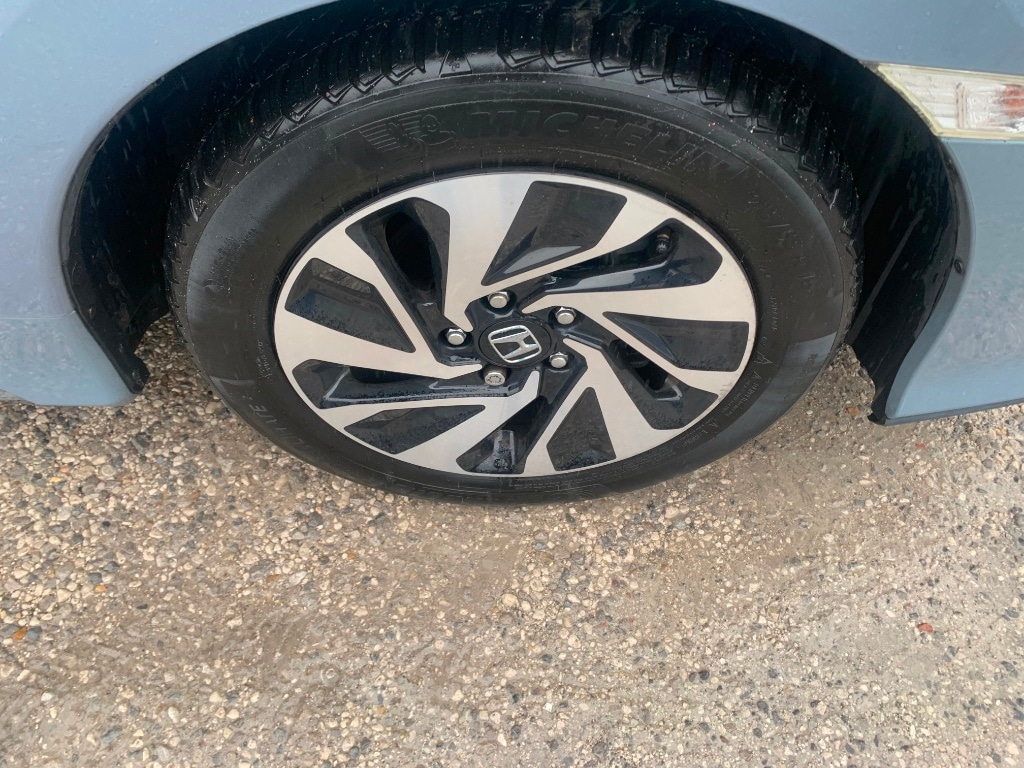 Used Honda Civic 2018 for sale - 76726073: Photo 28