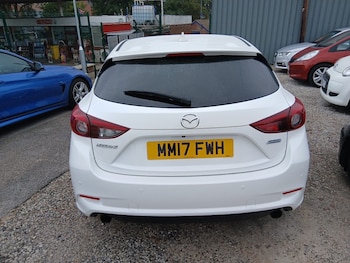 Used Mazda Mazda3 2017 for sale - 76027277: Photo