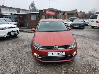 Used Volkswagen Polo 2015 for sale - 77365425: Photo