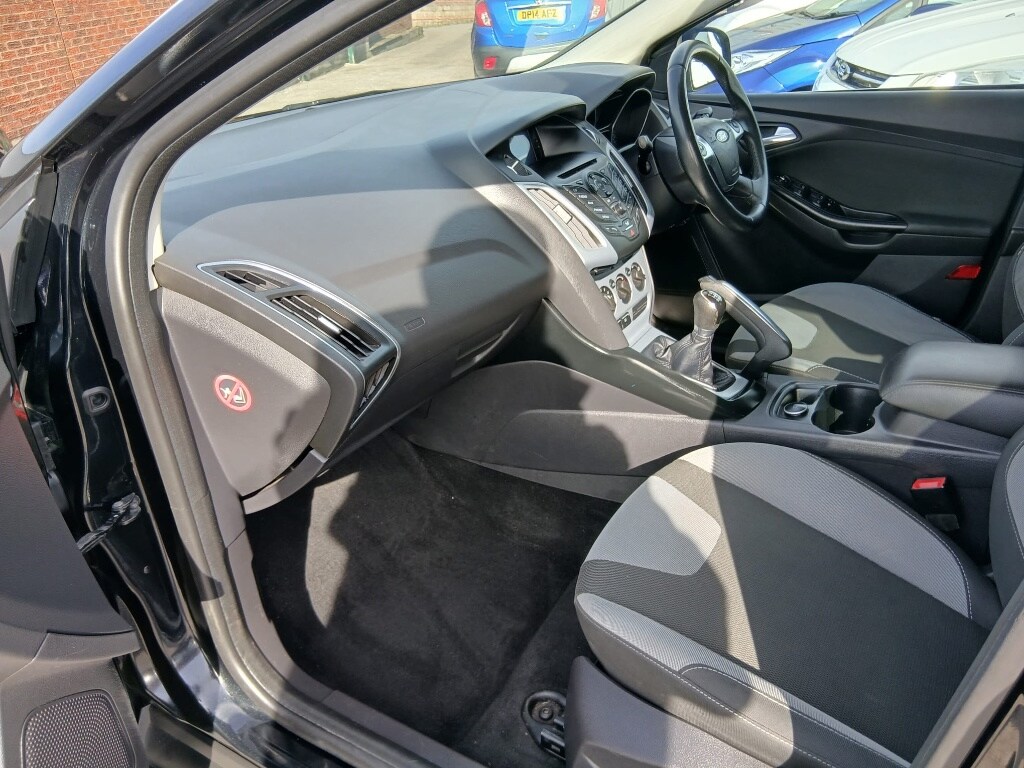 Used Ford Focus 2011 for sale - 77851708: Photo 10