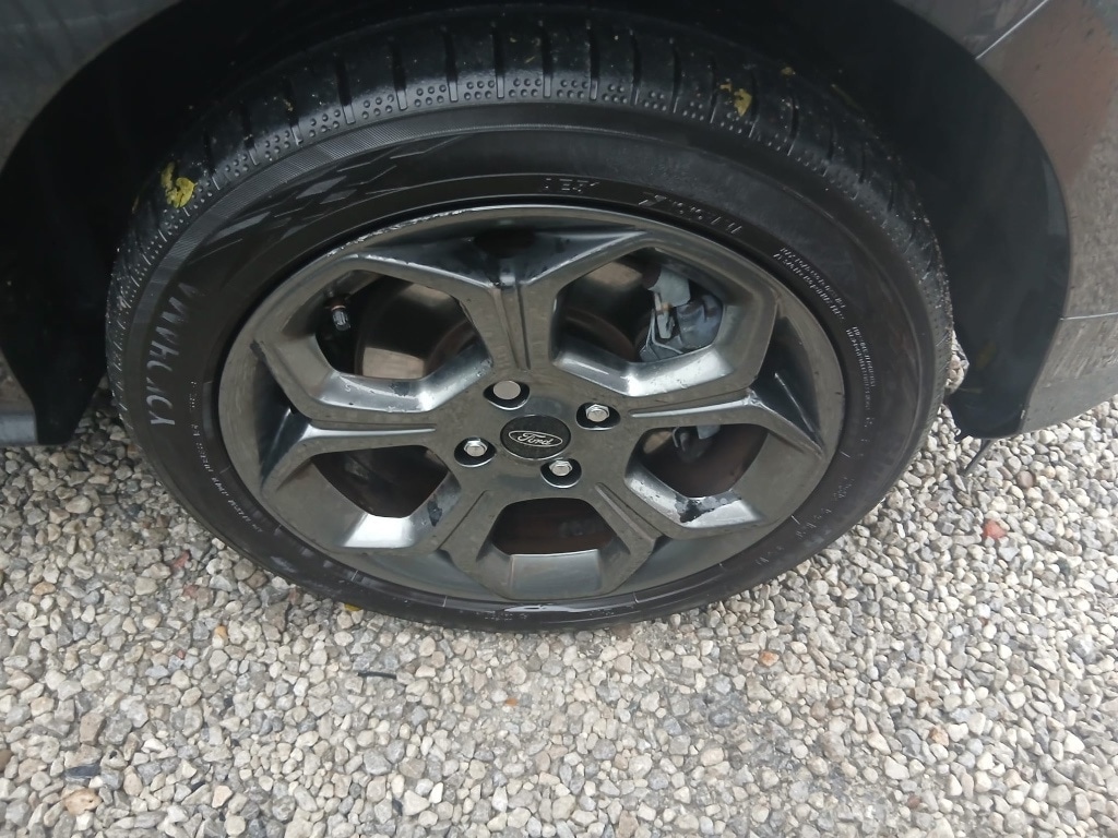 Used Ford Ecosport 2018 for sale - 76497648: Photo 16