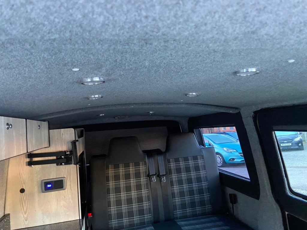 Used Volkswagen Transporter Shuttle 2010 for sale - 77137060: Photo 13