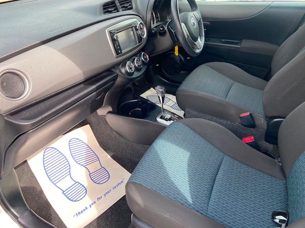 Used Toyota Yaris 2011 for sale - 75568576: Photo 11