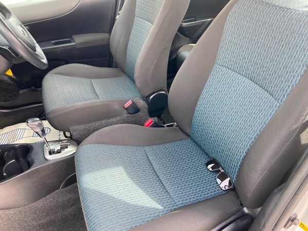 Used Toyota Yaris 2011 for sale - 75568576: Photo 23